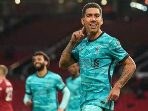 فيرمينو يتألق ويسجل هدفين