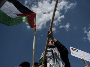 British Parliament Member, Michael Fabricant, blasted for 'racist' tweet