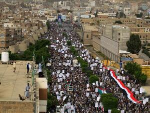 Yemenis staged rallies to show full support to Palestinians.