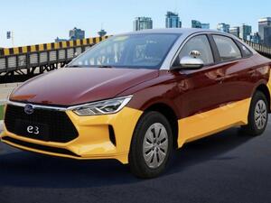 شاهد BYD e3 الكهربائية بناقل حركة يدوي