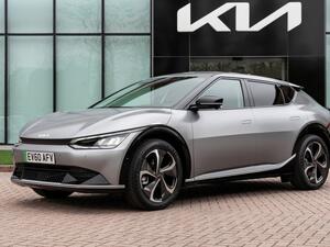 الإعلان عن أسعار كيا EV6 الكهربائية