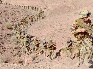 يشارك الجيش المصري في السودان في التدريب المشترك "حماة النيل"