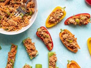 سلطة تونة بالبابريكا والخضار