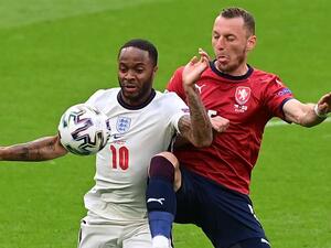 إنجلترا تهزم التشيك