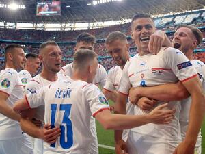 فوز مفاجىء للتشيك