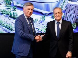 بيريز يعتمد على أنشيلوتي لانتشال الفريق وإعادته لمنصات التتويج