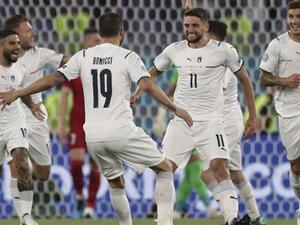 فوز كبير لمنتخب إيطاليا