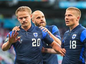 لاعبو فنلندا رفضوا الاحتفال بهدفهم