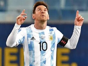 ميسي يتألق مجدداً