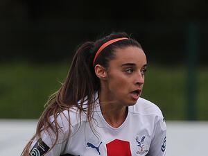 لي نيكول