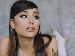 Ariana Grande Gives Away $1,000,000 of Free Therapy!