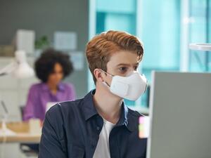 LG Puricare Wearable: Air Purification Technology That Empowers Easy Breathing