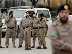 عناصر من الأمن السعودي