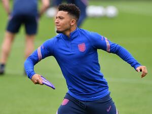 Red Devils close in on primary target (Photo: AFP)