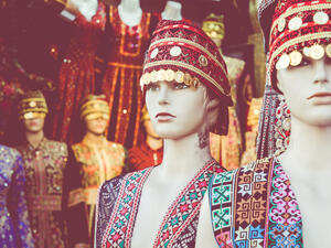 bedouin dresses in Jordan