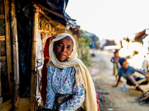 Bangladesh Arakan Camps Rohingya Muslim Women
