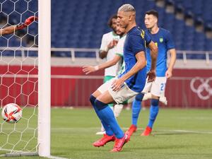 ريتشارليسون يقود البرازيل للتغلب على السعودية