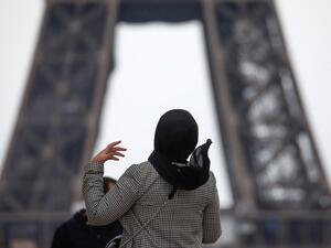 "العدل الأوروبية" تعتبر أن منع ارتداء الحجاب بالعمل ليس تمييزا