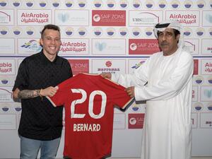 بيرنارد إلى الشارقة (المصدر: حساب نادي الشارقة على تويتر)