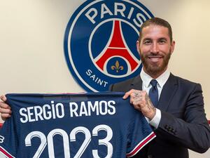 راموس ينتقل إلى باريس (المصدر: تويتر)