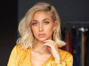مودل روز