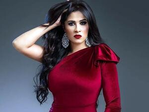 ياسمين عبد العزيز