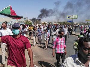 52 policemen were injured during Sudan anti-government protests