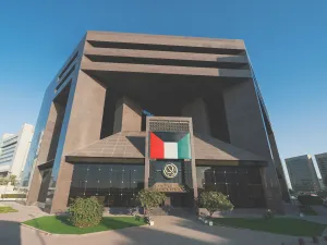 بورصة الكويت تطور مبناها بمرافق حديثة موفرة للطاقة وتركيب شاشات تتميز بأفضل التقنيات في قاعة التداول