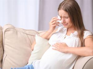 من الطبيعي أن تعمل غريزة الأمومة على جعل الجنين شاغل الأم الأول