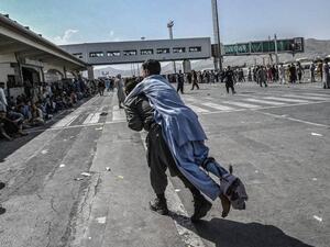 مطار كابل في أفغانستان