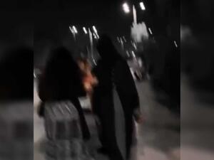 مشهد من مقطع فيديو لتحرش بسيدة في المدينة المنورة