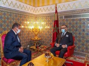 العاهل المغربي محمد السادس مستقبلا عزيز اخنوش