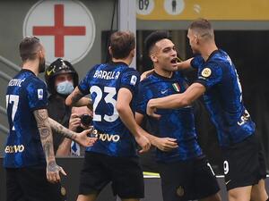 إنتر ميلان حامل لقب الدوري الإيطالي يتعادل مع أتالانتا