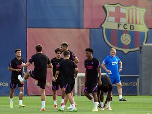 جانب من تدريبات برشلونة لمواجهة الليلة