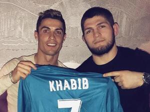 صورة أرشيفية لحبيب ورونالدو