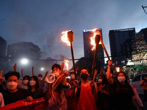 internet freedom plunge in Myanmar following coup