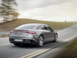 قيادة أمتع دون انبعاثات - سيارة EQS 53 4MATIC+ من مرسيدس-AMG الجديدة‎‎