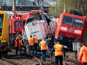 تصادم قطار ركاب وشاحنة بمقاطعة بينزا الروسية