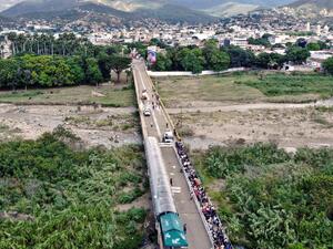 After Two years, Venezuela says it will reopen its border crossing with Colombia