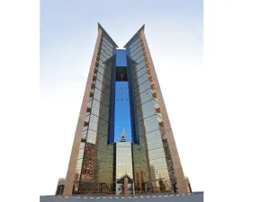 مصرف الشارقة الإسلامي يطلق البطاقة المغطاة للاسترداد النقدي