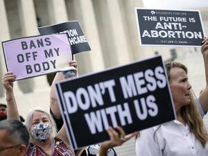 US federal judge stop the enforcement of near-total abortion ban