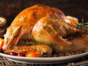 طريقة عمل الديك الرومي