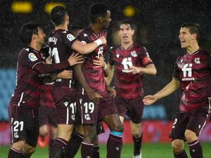 ريال سوسييداد في الصدارة