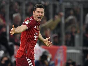 ليفاندوفسكي يقود بايرن ميونيخ لانتصار جديد