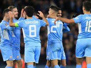 مانشستر سيتي في مهمة صعبة أمام إيفرتون