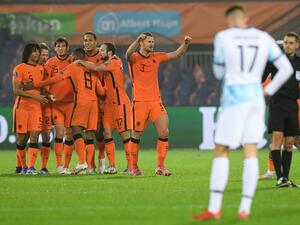 هولندا إلى كأس العالم 2022