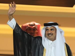 Qatari Emir Sheikh Tamim bin Hamad al-Thani met Micheal Aoun