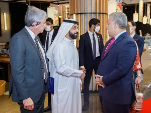 مركز دبي للسلع المتعددة يستقبل الرئيس الكولومبي في دبي لبحث العلاقات التجارية الثنائية