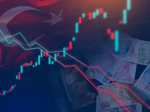 الليرة التركية تتجه إلى مستوى قياسي منخفض جديد 