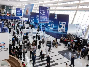 أديبك 2021 يناقش مواجهة تحديات التنوع والمساواة والشمولية في قطاع الطاقة